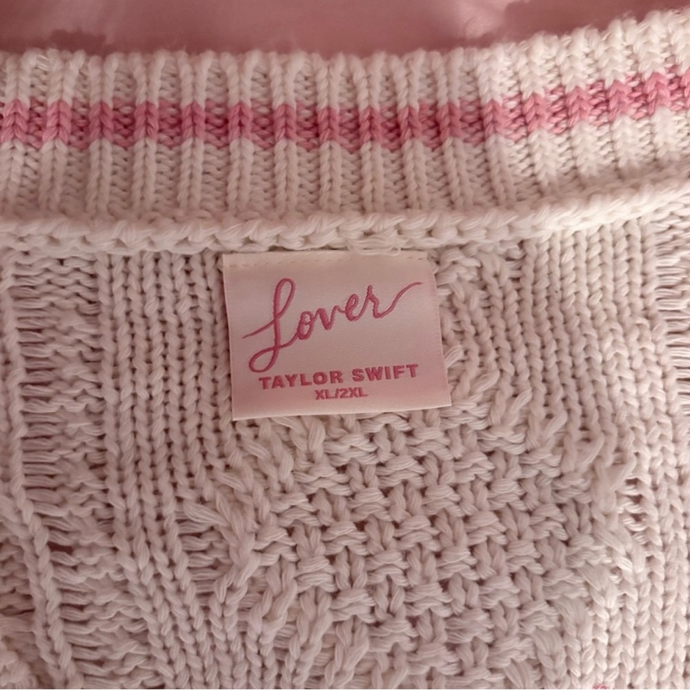 Taylor Swift Lover Cardigan - Cream and Pink Heart Sweater - XL 2XL - Picture 5 of 5